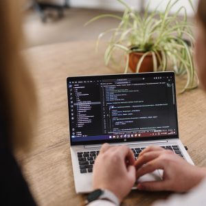 Integrasie van digitale media en KI in die klaskamer